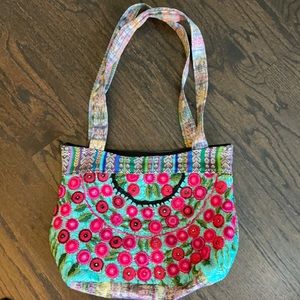 Mexican handmade embroidered shoulder bag.